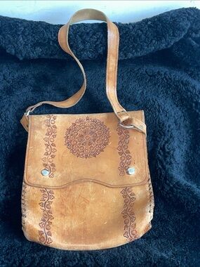 Vintage boho hippy purse leather hand tooled